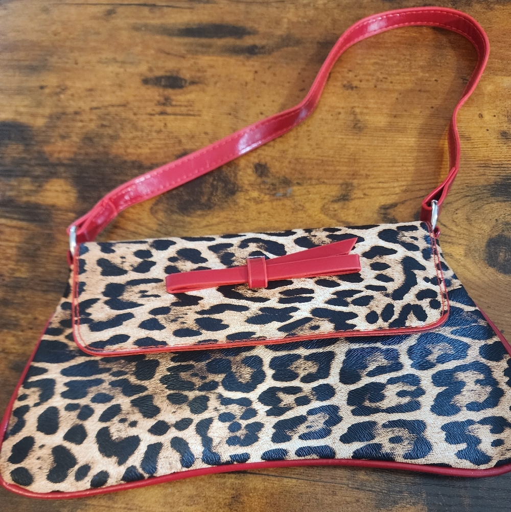 New Simple&fashionable Decorated Chic Leopard Print Shoulder Bag with Red Trim - Picture 3 of 8